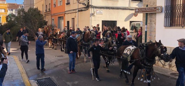 Tot llest per a l´Entrà del Pi dels Quintos i Quintes