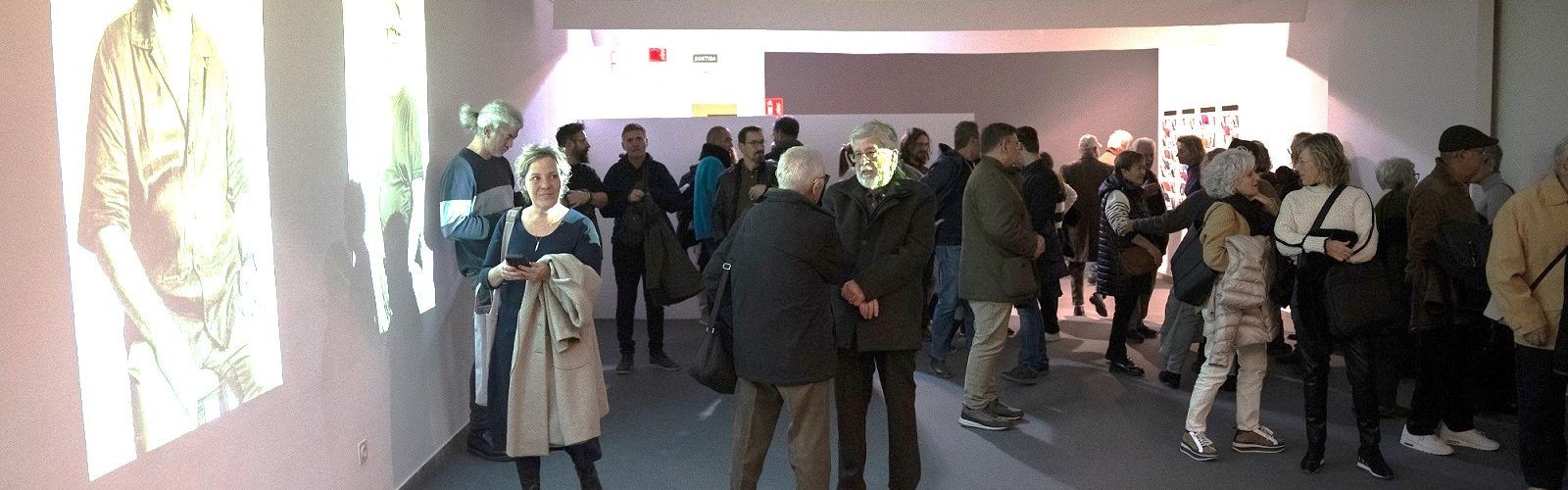 L’exposició dels 70 anys de l’Escola d’Art i Cultura de la Diputació a Tortosa repassa el paper del centre en la promoció del talent 