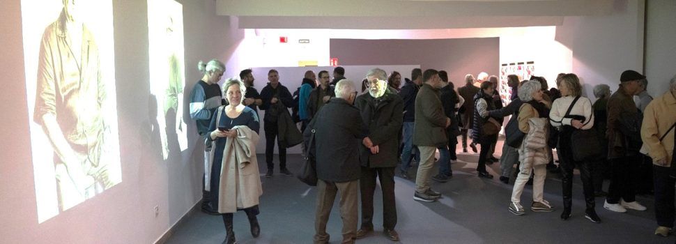 L’exposició dels 70 anys de l’Escola d’Art i Cultura de la Diputació a Tortosa repassa el paper del centre en la promoció del talent 