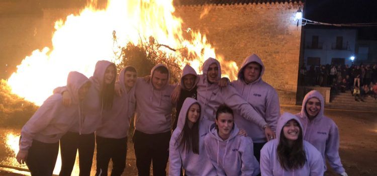 Santa Magdalena participa efusivament en la celebració de Sant Antoni