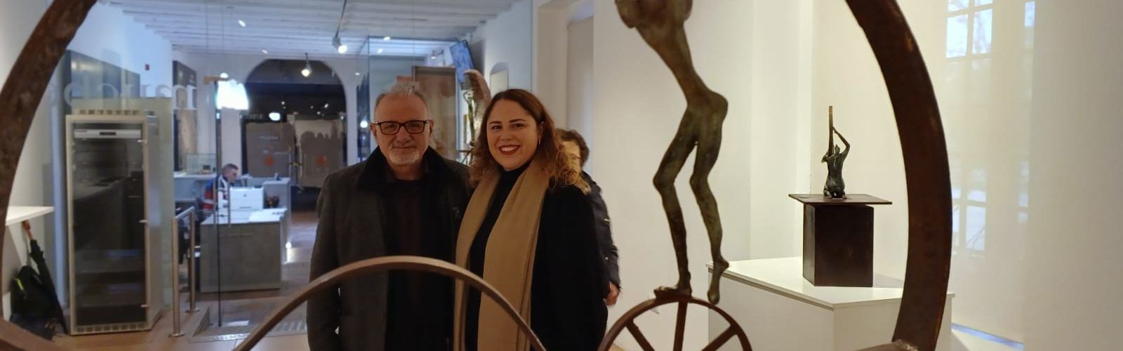 L’escultor Luciano González inaugura al Mucbe ‘Retrospectiva 1990-2023’