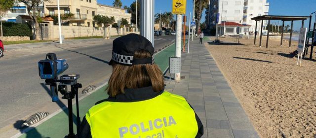 La Policia Local de Benicarló reforça la seguretat viària amb l’adquisició d’un radar mòbil