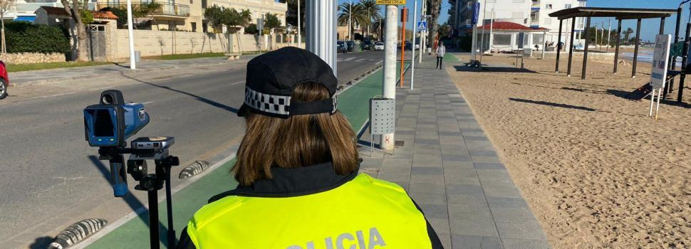 La Policia Local de Benicarló reforça la seguretat viària amb l’adquisició d’un radar mòbil