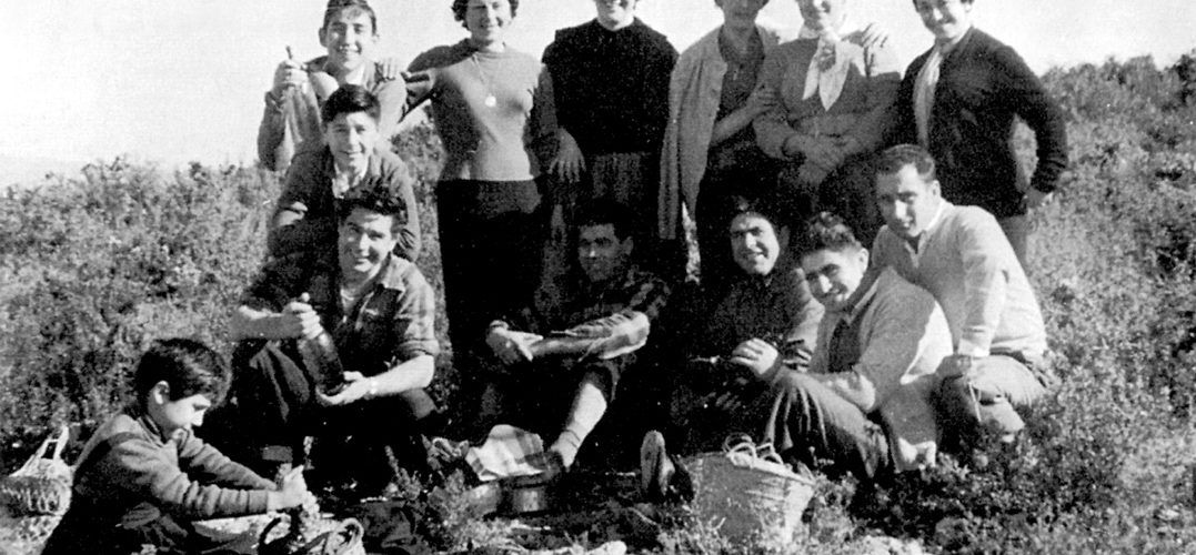 Deconstrucció social: La ciutat contra el poble