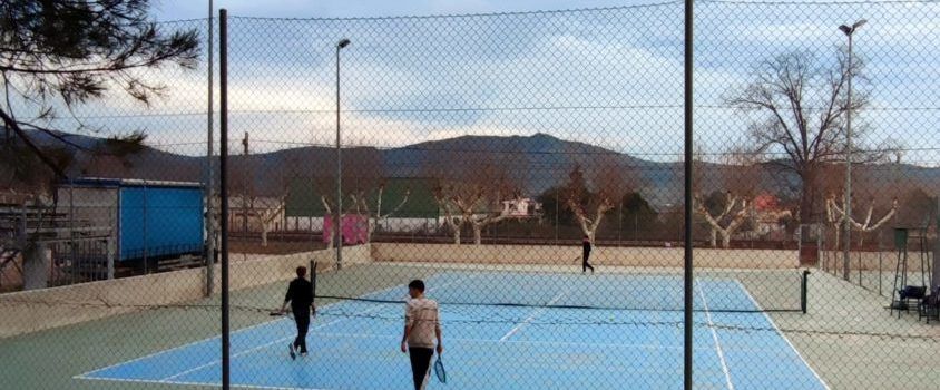 La millora del paviment de les pistes de tennis s’imposa com a opció guanyadora dels pressupostos participatius a Ulldecona