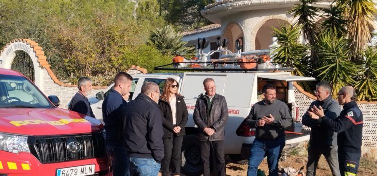 Les Brigades de Mitigació de Riscos i Emergències actuen en Alcalà-Alcossebre per a previndre el risc d’incendis forestals