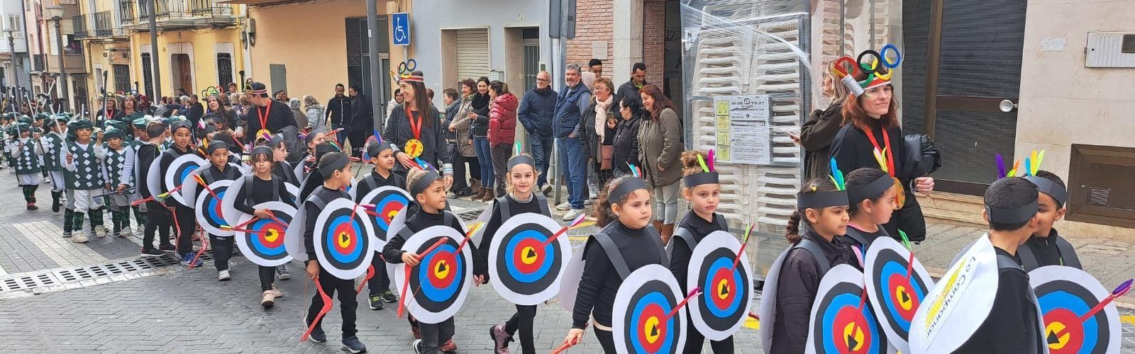 Alcalà de Xivert inaugura el Carnaval amb les desfilades dels centres educatius