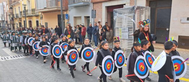 Alcalà de Xivert inaugura el Carnaval amb les desfilades dels centres educatius