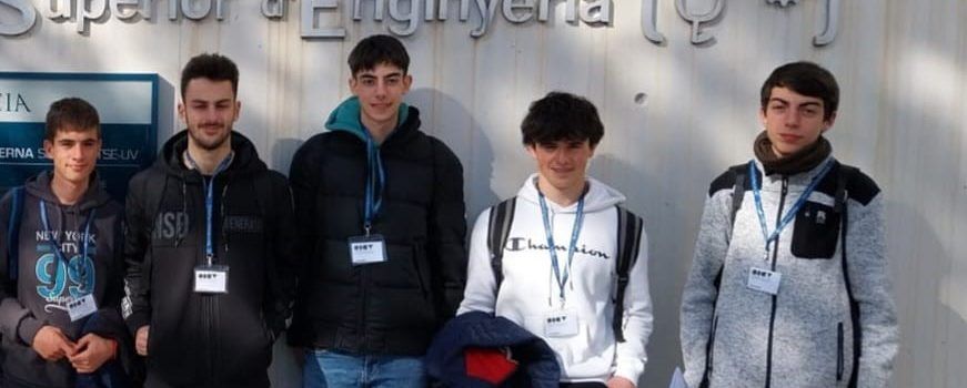 Alumnes del Leopoldo Querol participen en l’Olimpíada d’Informàtica