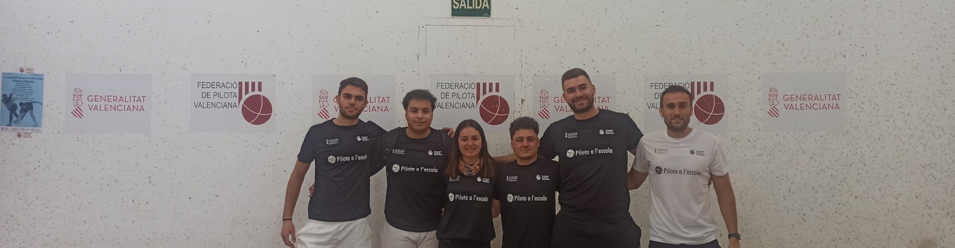 L’IES Joan Coromines participa en el campionat de pilota a l’escola
