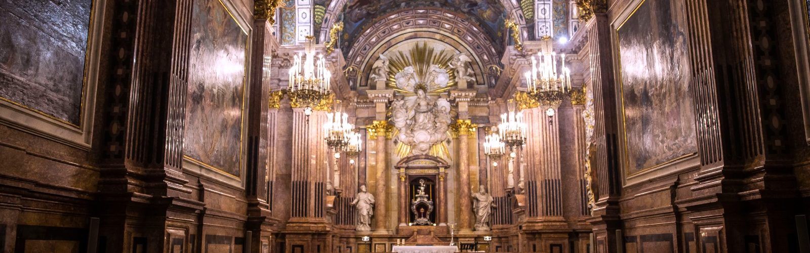 Esquerdes i fissures a la Capella de la Cinta de la catedral de Tortosa