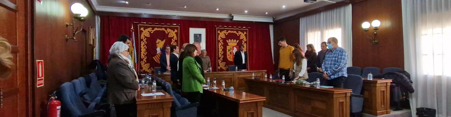Ple extraordinari sobre el PAI del Camí Fondo amb minut de silenci per Jordi Català
