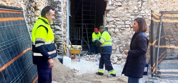 El Ayuntamiento de Canet Lo Roig hace accesible la Iglesia de San Miguel Arcángel