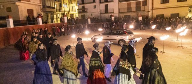 Benassal celebra la Festa de l’Ajo, el tradicional carnaval local