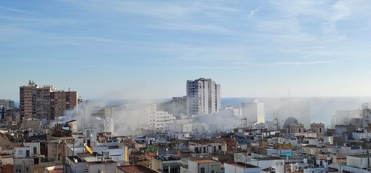 Un herido grave en el incendio de una vivienda en Vinaròs