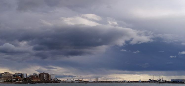 El “parte” del temps: pos si tenim lo mestral aquí, poca pluja caurà més