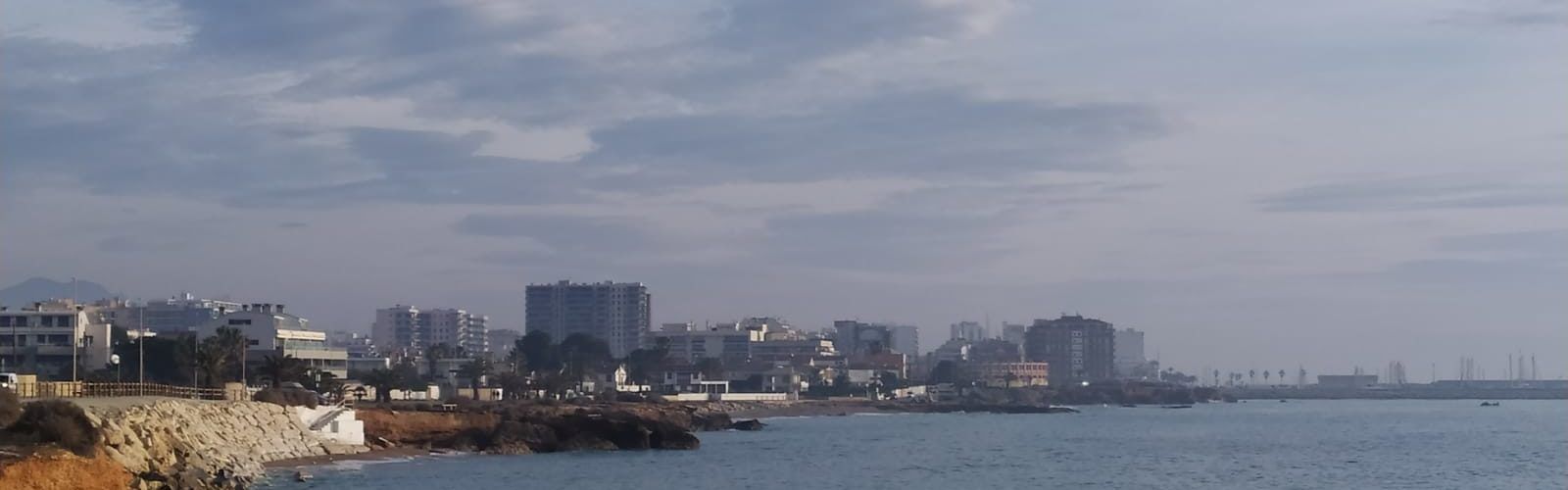 El “parte” del temps: baixada de temperatures i mestral, d’aigua les ganes