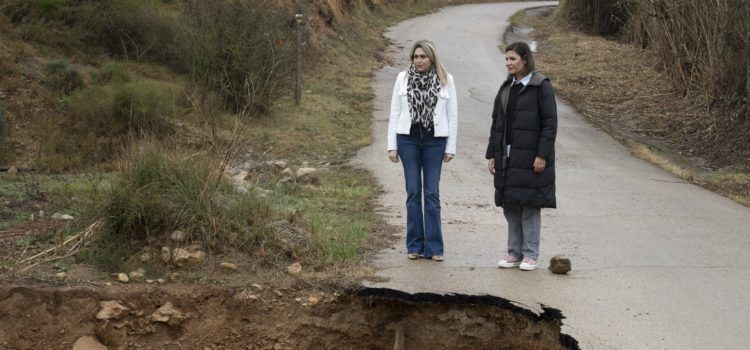 La presidenta de la Diputació visita Canet lo Roig, on s’endreçaran camins i barrancs que van patir desperfectes pels aiguats del novembre de 2022