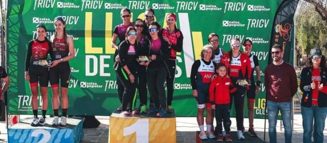 El club Triatló Vinaròs competí a Mascarell