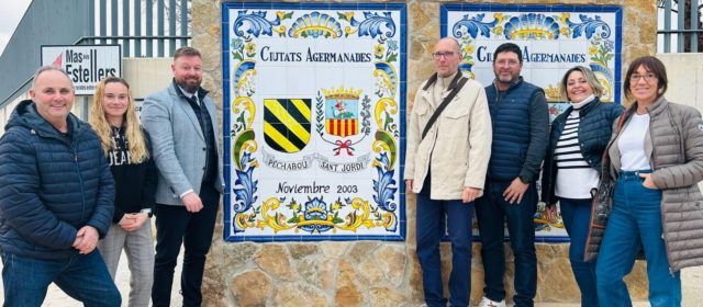 El Ayuntamiento de Sant Jordi potencia su promoción internacional en el aniversario de su hermanamiento con Pechabou
