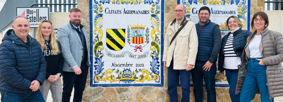 El Ayuntamiento de Sant Jordi potencia su promoción internacional en el aniversario de su hermanamiento con Pechabou  