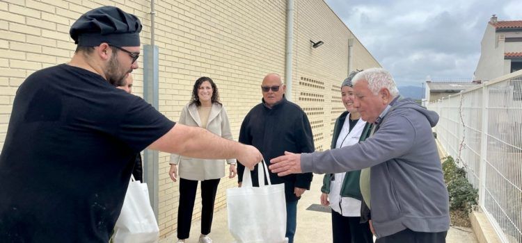 El Ayuntamiento de Canet Lo Roig pone en marcha un servicio de comidas de lunes a viernes