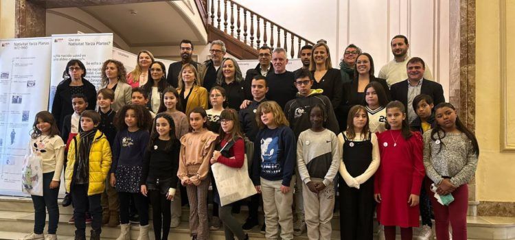 Vint-i-dos infants constitueixen el primer Consell d’Infants d’Amposta