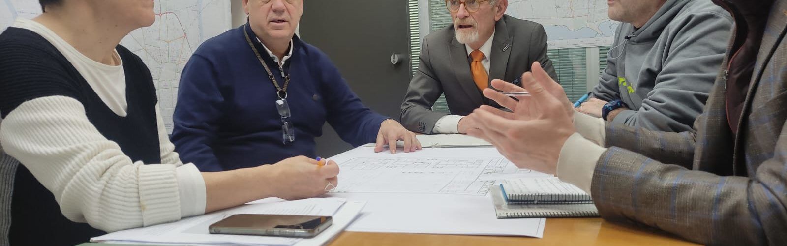 Ajuntament i IES Ramón Cid revisen la memòria valorada per a la reforma del centre