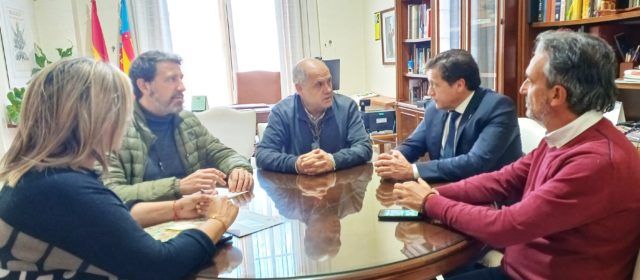 El director general d’Administració Local visita l’Ajuntament de Benicarló