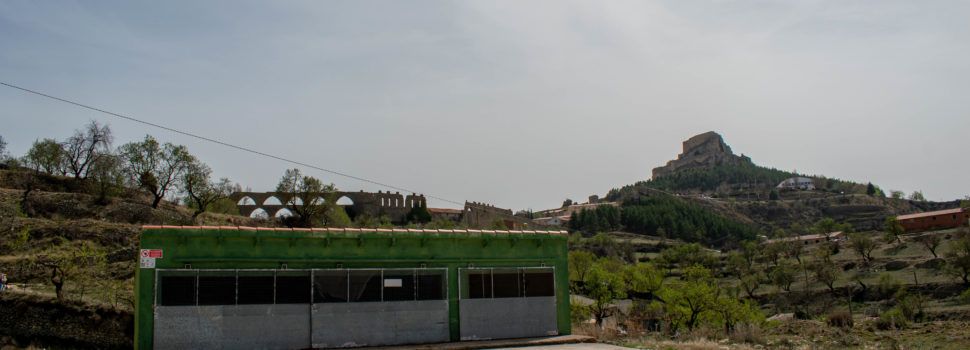 L’Ajuntament de Morella es queixa del poc temps per a l’adaptació de les casetes de cadàvers a les explotacions