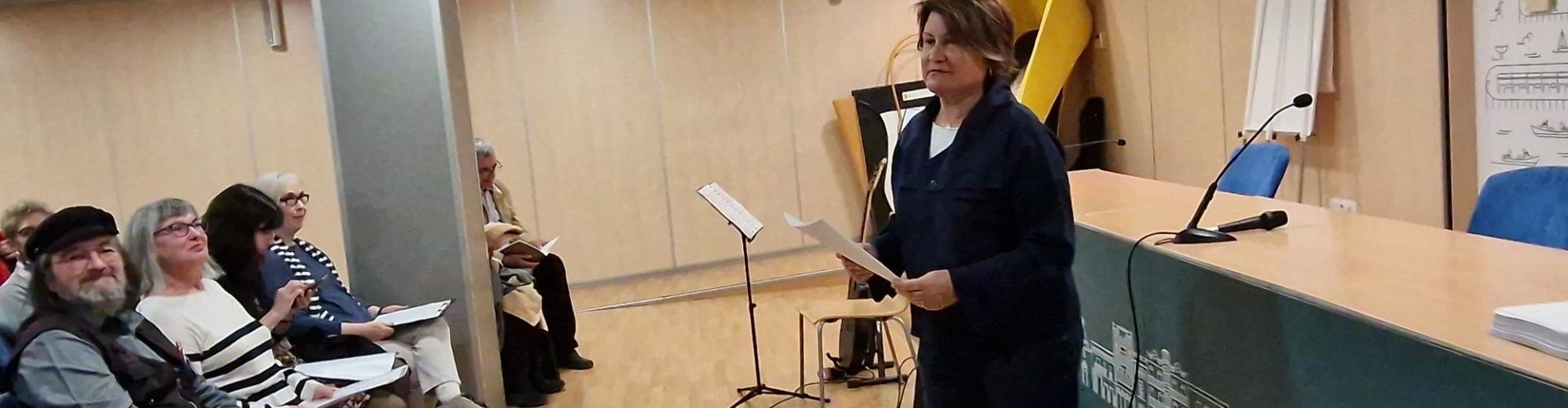 Vinaròs celebra el Dia Mundial de la Poesia amb un recital poètic