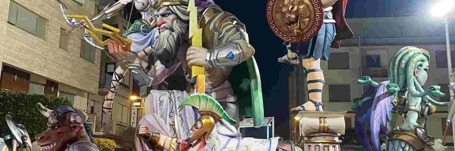 Las fallas benicarlandas dan el primer premio a Mercat Vell y El Caduf