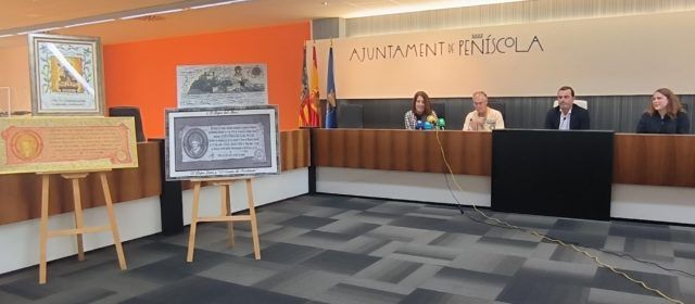 L’Ajuntament de Peníscola rep dues obres pictòriques, donació de l’artista benicarlando Domingo Bayarri