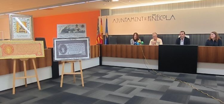 L’Ajuntament de Peníscola rep dues obres pictòriques, donació de l’artista benicarlando Domingo Bayarri