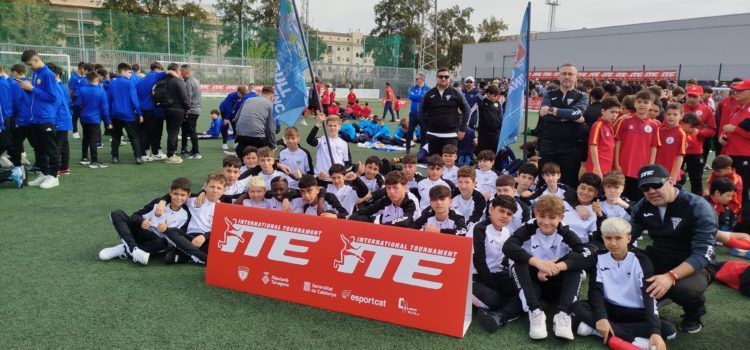 El Vinaròs C.F. infantil i aleví, en el torneig internacional ITE de les Terres de l’Ebre