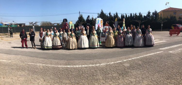 L’alcalde de Santa Magdalena assistix a la Cremà de la Falla de l´IVASS a Benicarló