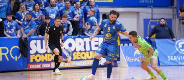 Reparto de puntos en el derbi entre Servigroup Peñíscola y Alzira (2-2)