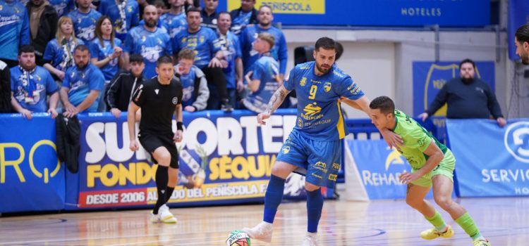 Reparto de puntos en el derbi entre Servigroup Peñíscola y Alzira (2-2)