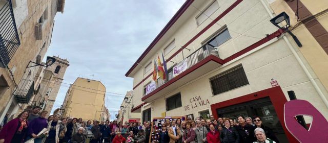 Més de 140 persones participen a Càlig en la primera Volta per la Igualtat