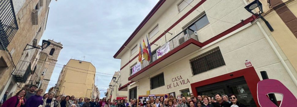 Més de 140 persones participen a Càlig en la primera Volta per la Igualtat
