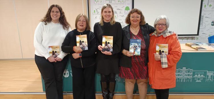 Presentació d’un llibre pel Dia de la Dona