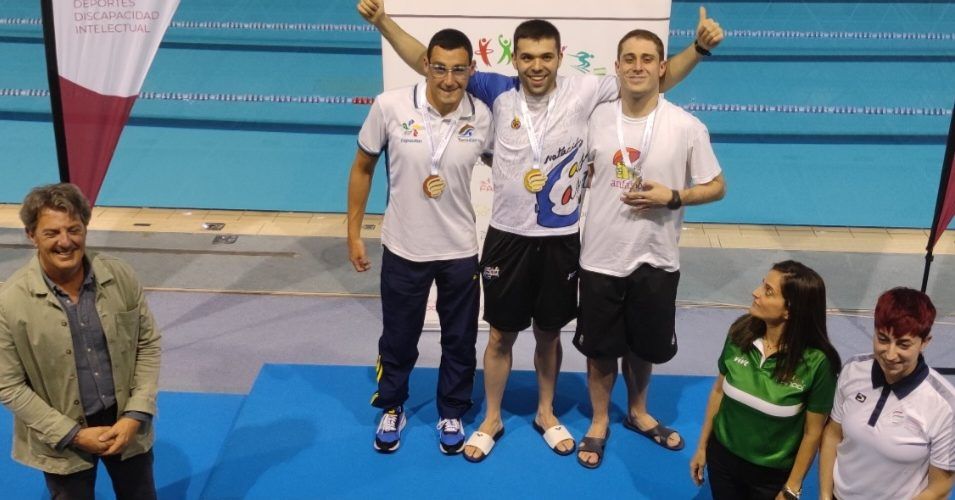 Sergi Castell, medalla d’or en 1.500 lliures en el Campionat d’Espanya FEDDI de natació adaptada