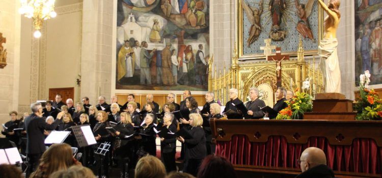 Extraordinario concierto de Semana Santa con La Alianza y la coral García Julbe
