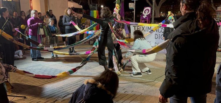 Tretze dones de diferents àmbits reivindiquen a Tortosa les lluites al territori