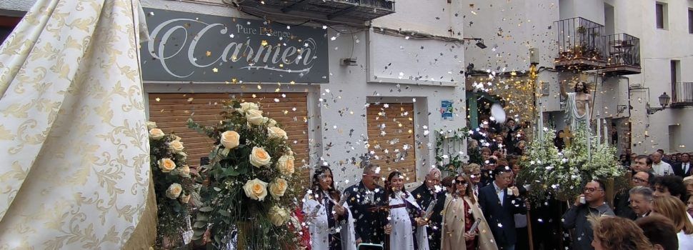 Emotiva Misa y Procesión del Encuentro en Peñíscola  