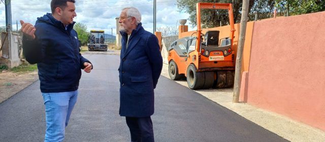 Benicarló asfalta el camí de Mallols per garantir l’accessibilitat d’agricultors i veïns
