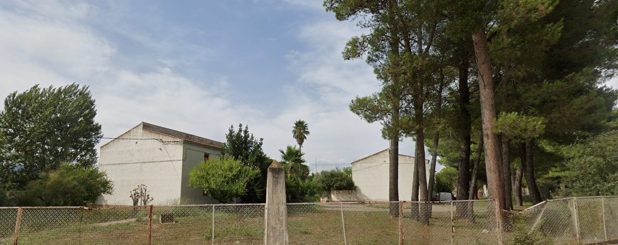 L’alcaldessa de Sant Mateu vol que Conselleria rehabilite uns habitatges