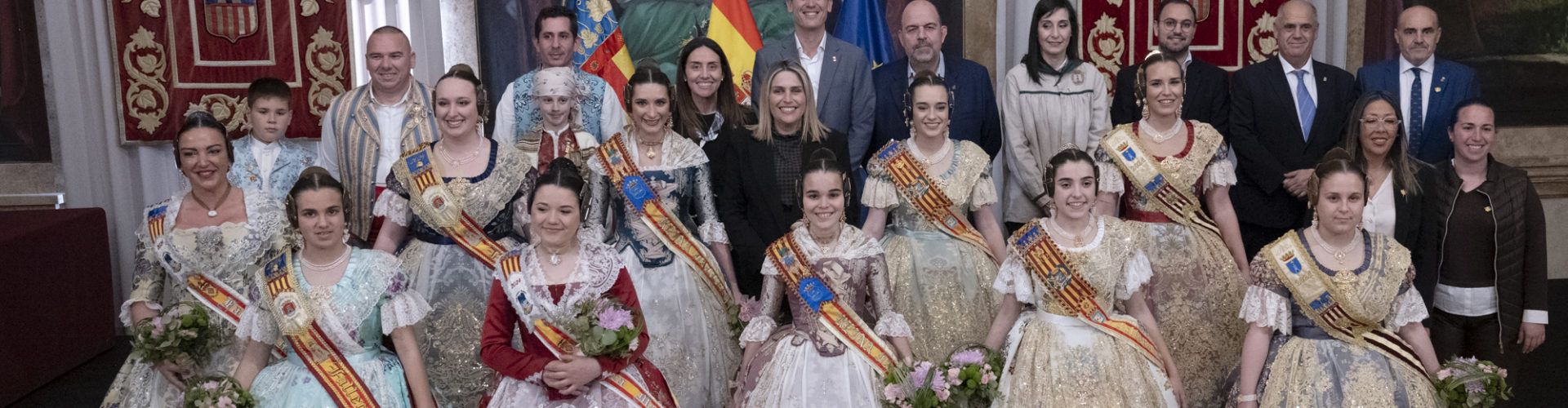 Marta Barrachina rep les Reines Falleres de Burriana i les Falleres Majors de Benicarló, la Vall d’Uixó i Almenara