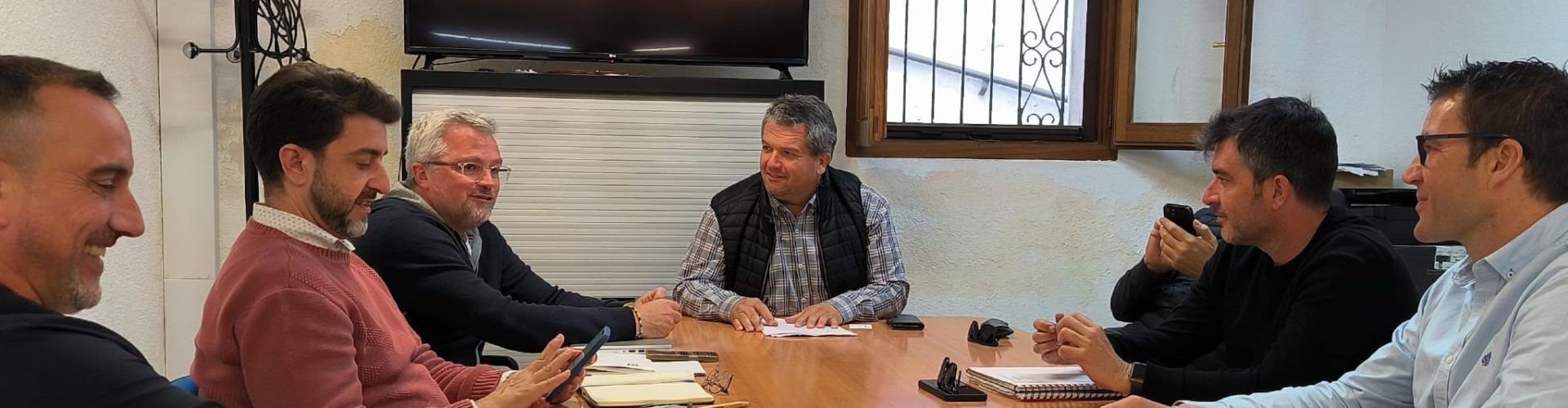 L’Ajuntament de Peníscola estudia implantar un servei especial de recollida de vidre porta a porta en el nucli antic
