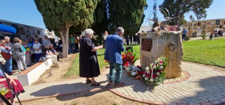 Acte en record de les víctimes de la fossa comuna a Vinaròs, amb àmplia representació ebrenca